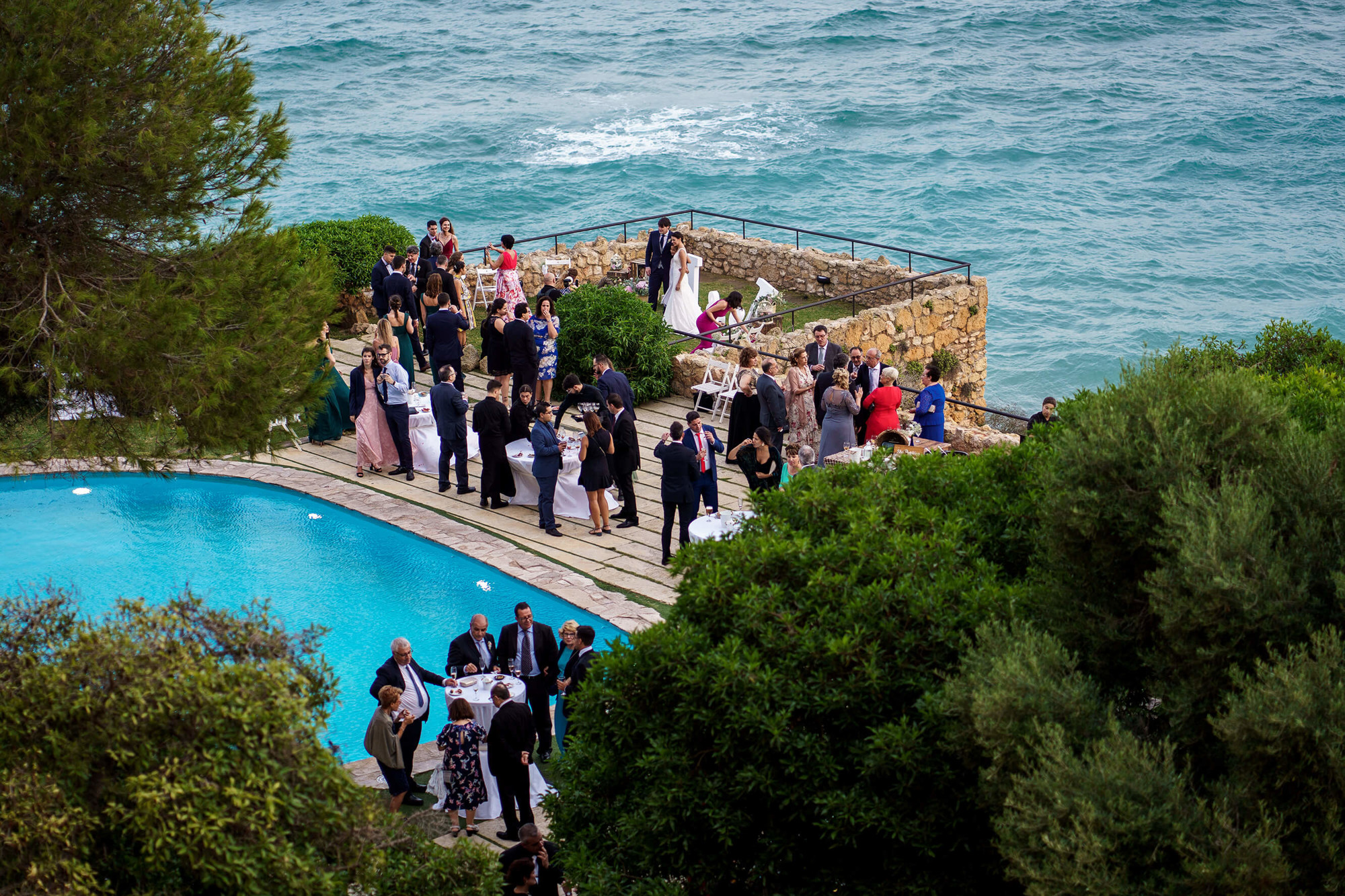 El teu casament davant del mar a la boda al Castell de Tamarit.