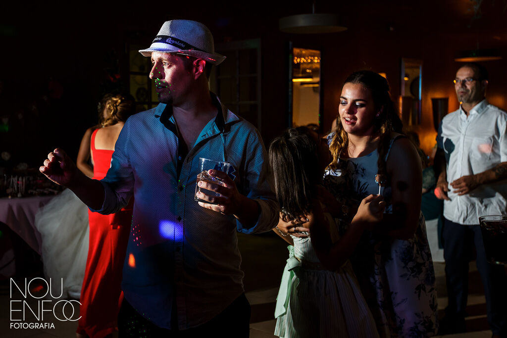 Nou Enfoc fotògrafs de boda de Vilafranca del Penedès a Barcelona - boda-masia-torre-del-gall-oio-37.jpg