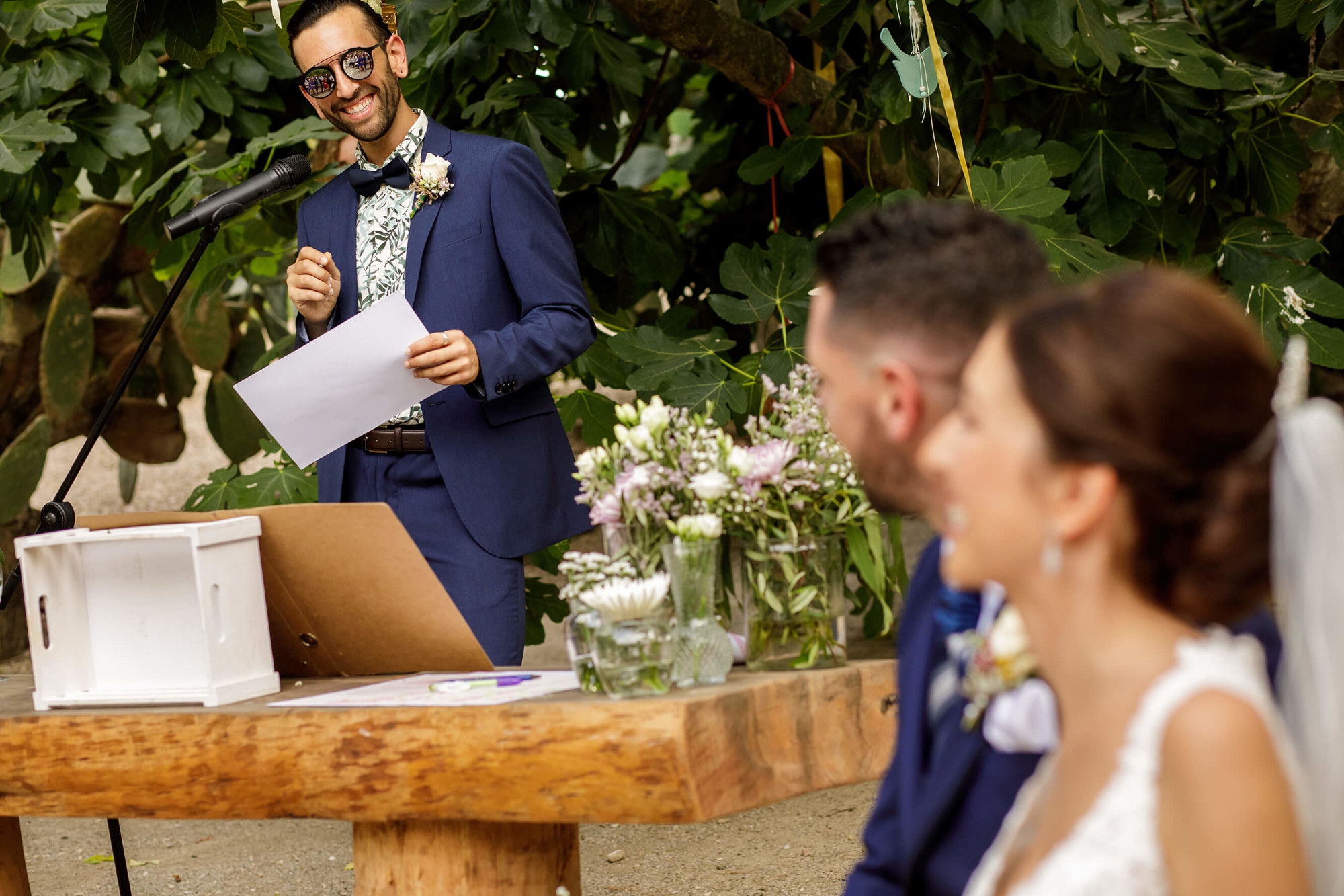 Lectura durante la cerimonia de boda.