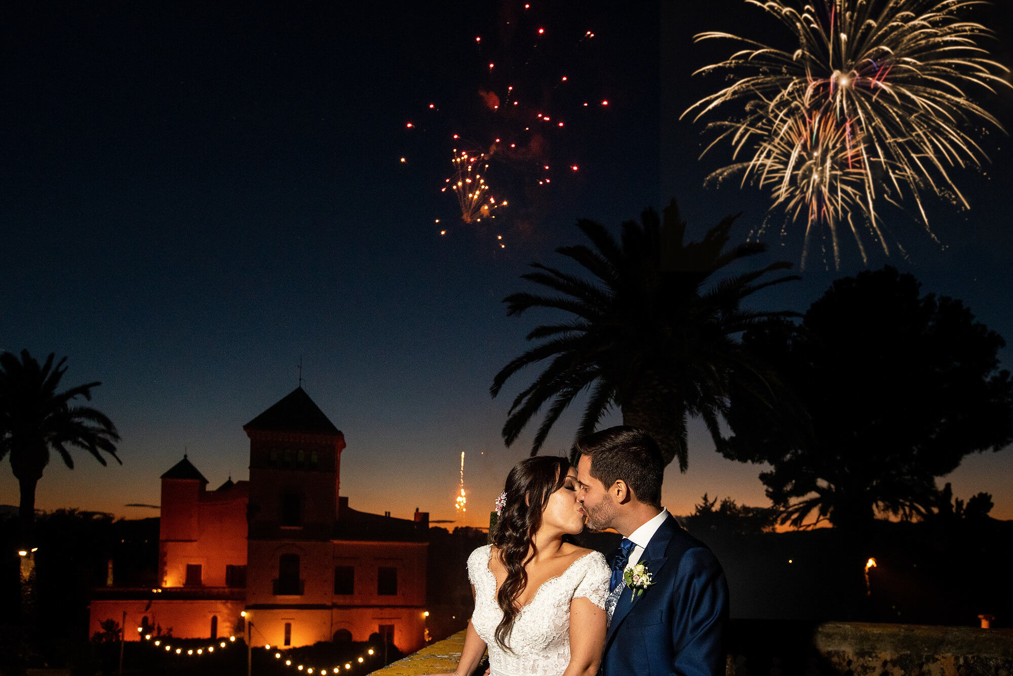 Castell de focs a la boda a Heretat Sabartés.